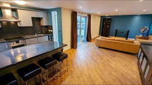 Photo 18- click for photo gallery